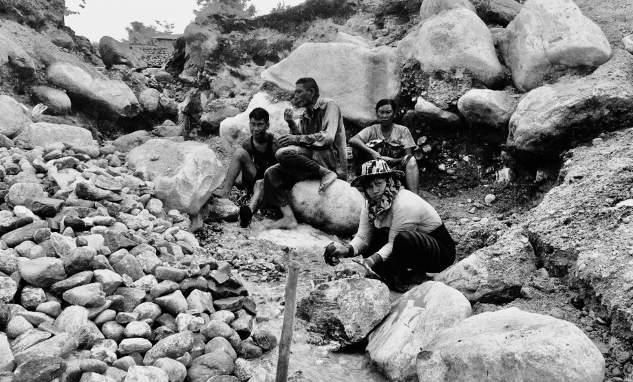 Miners taking a break in Kachin State, 2017