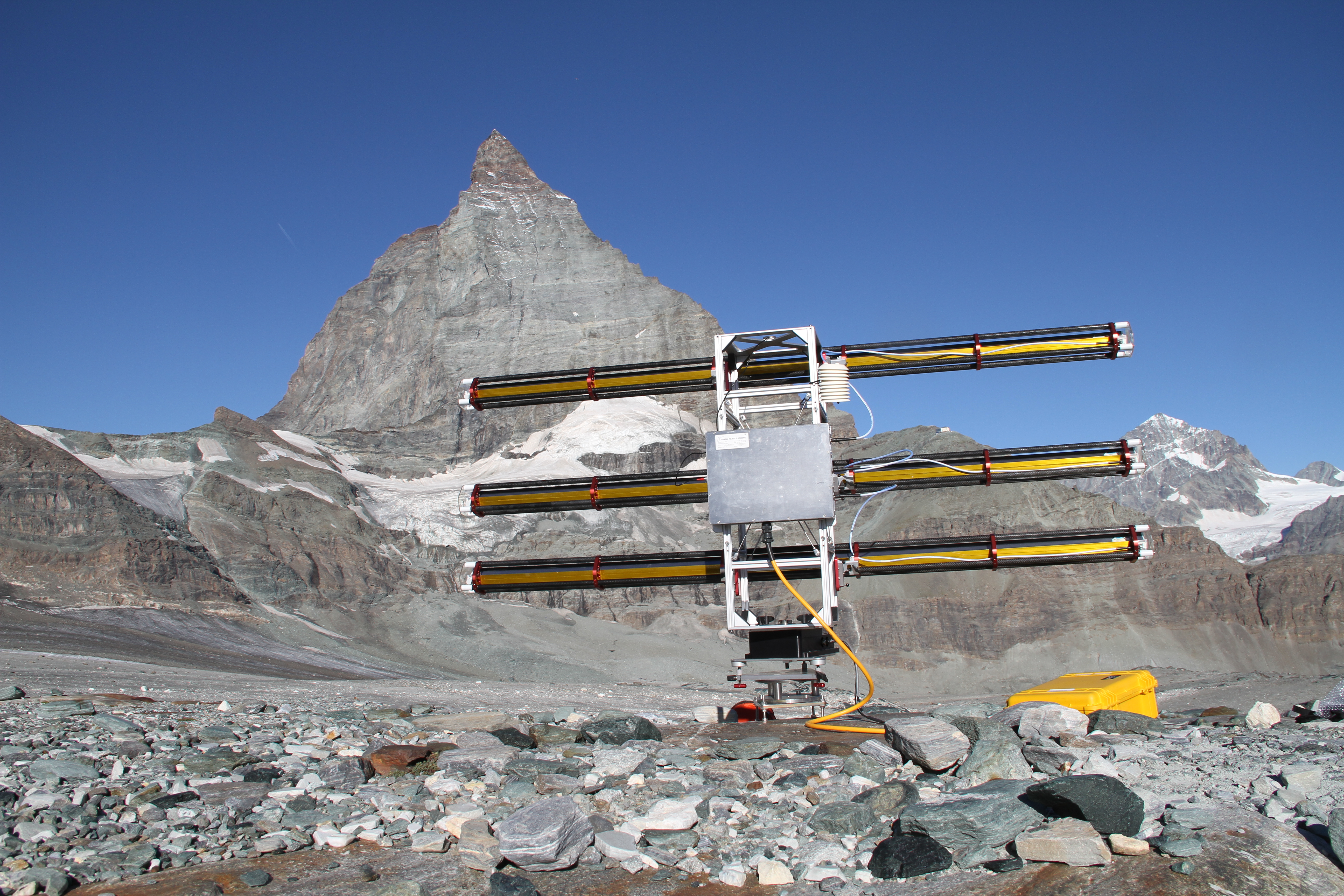 Gamma Portable Radar Interferometer measuring displacement on the Matterhorn, Switzerland (M. Lüthi)